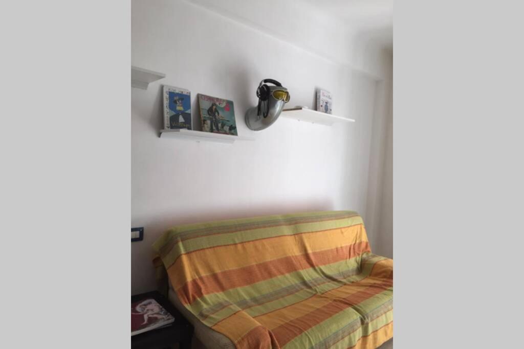 Grand F2 60Mq Centre Antibes, Proche Plages, Commerces, 2 Balcons, Parking, Train, Bus, Deco Vintage, Pet Friendly, Ideal Famille Ou 1-2 Couples Lejlighed Eksteriør billede