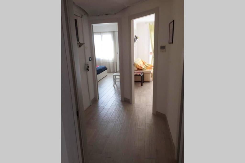 Grand F2 60Mq Centre Antibes, Proche Plages, Commerces, 2 Balcons, Parking, Train, Bus, Deco Vintage, Pet Friendly, Ideal Famille Ou 1-2 Couples Lejlighed Eksteriør billede